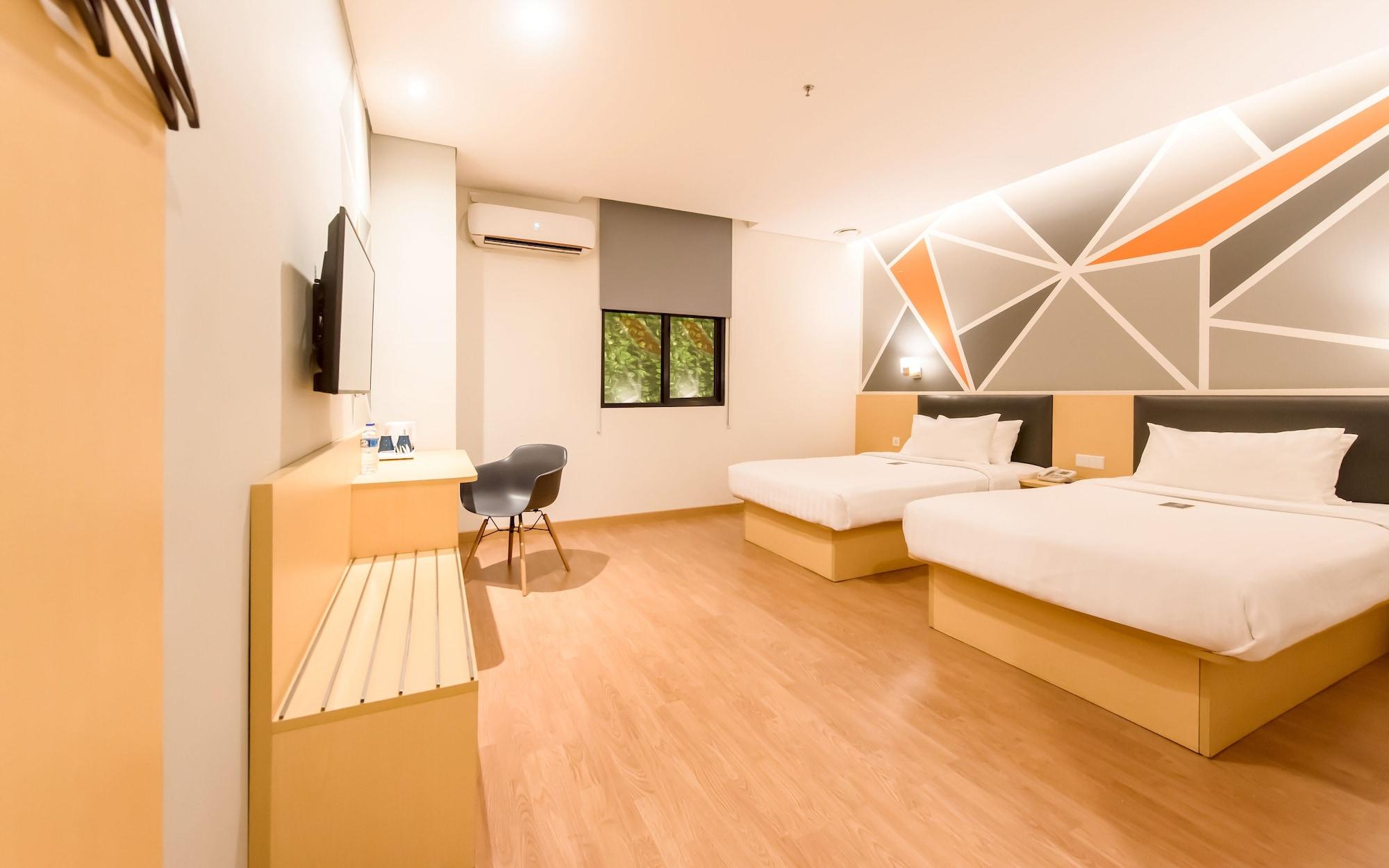 Juno Jatinegara Jakarta Exterior foto