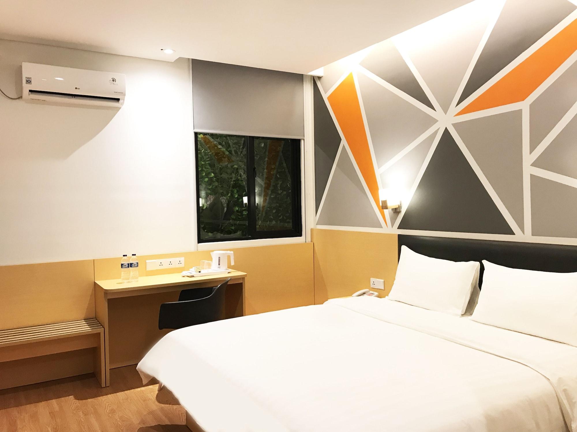 Juno Jatinegara Jakarta Exterior foto