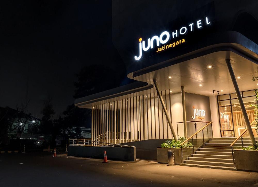 Juno Jatinegara Jakarta Exterior foto